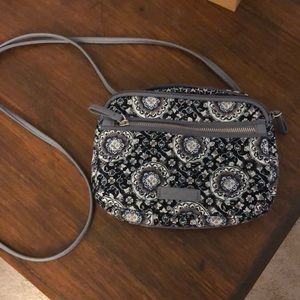 Vera Bradley crossbody bag